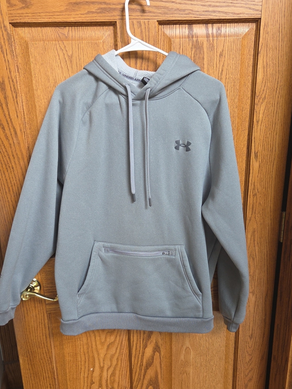 Under Armour Men's Light Gray Pullover Hoodie